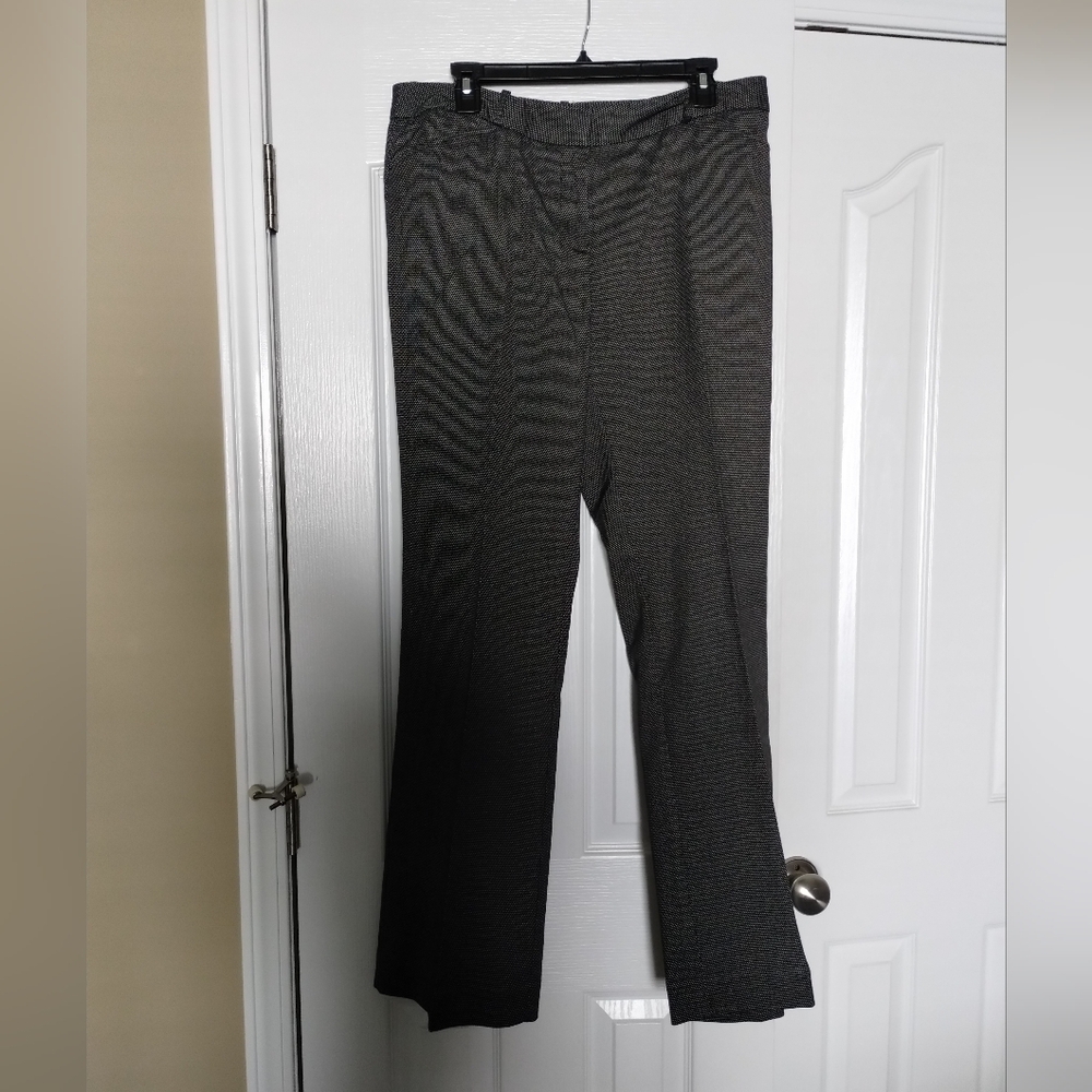 Worthington Black and White Polka Dot Modern Fit Dress Pants Size 12 NWOT